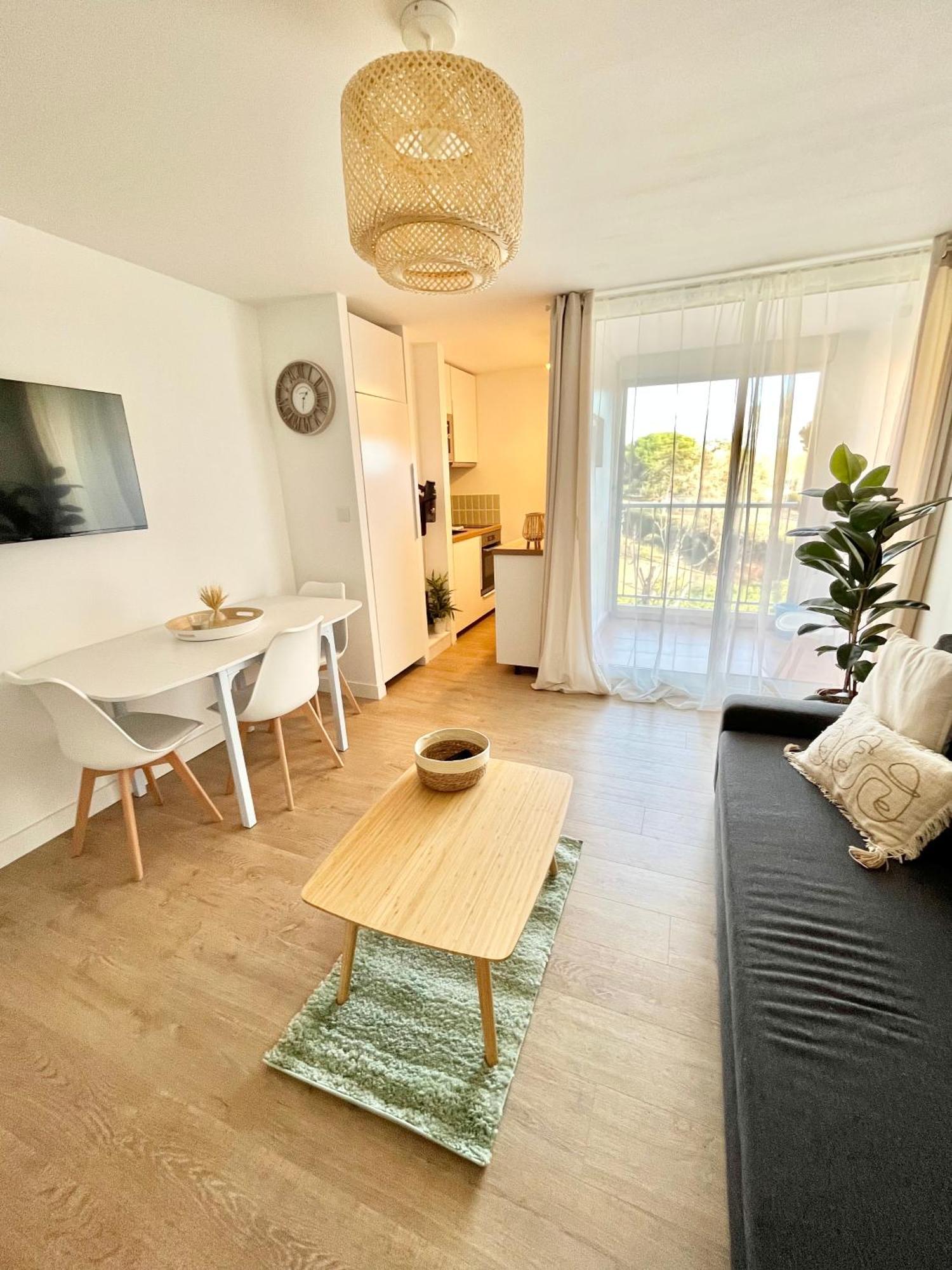 Cosy - Cap D'agde Proche Et Port - Parking *