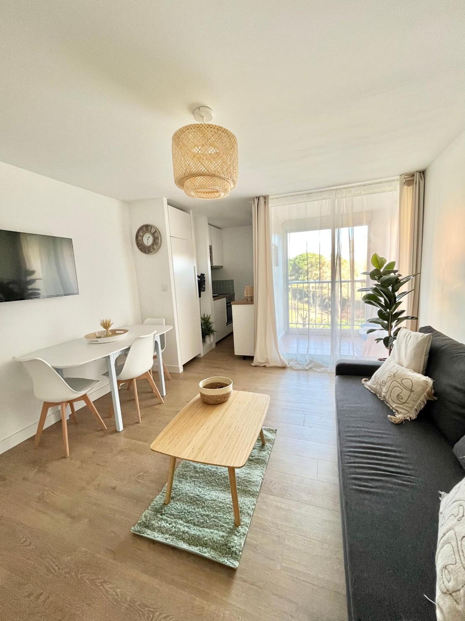 Cosy - Cap D'agde Proche Et Port - Parking *